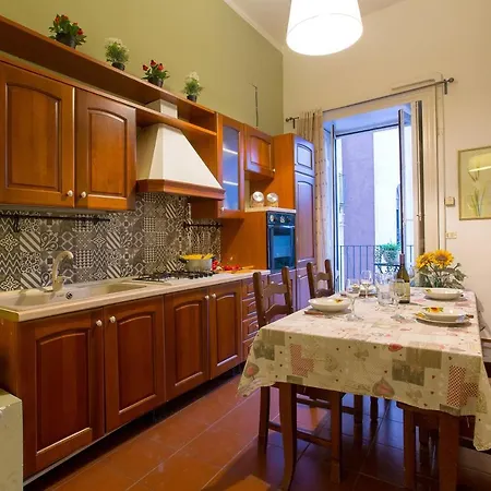 דירה Bruca House קטאניה